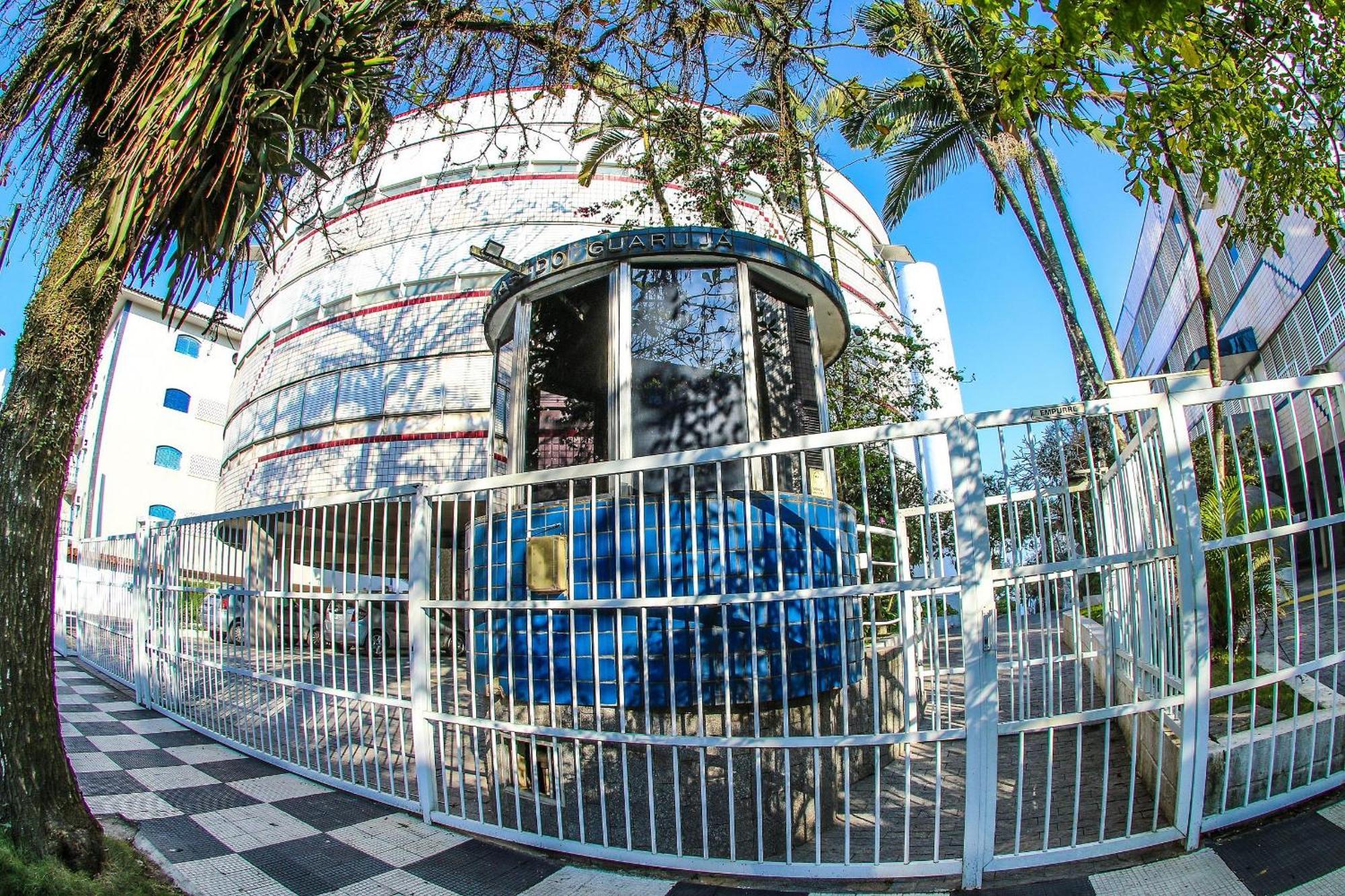 5E-Pe Na Areia Da Praia Do Tombo, 2 Quartos, Ar Cond, 2 Banheiros,2 Vagas+Roupas De Cama 과루자 외부 사진